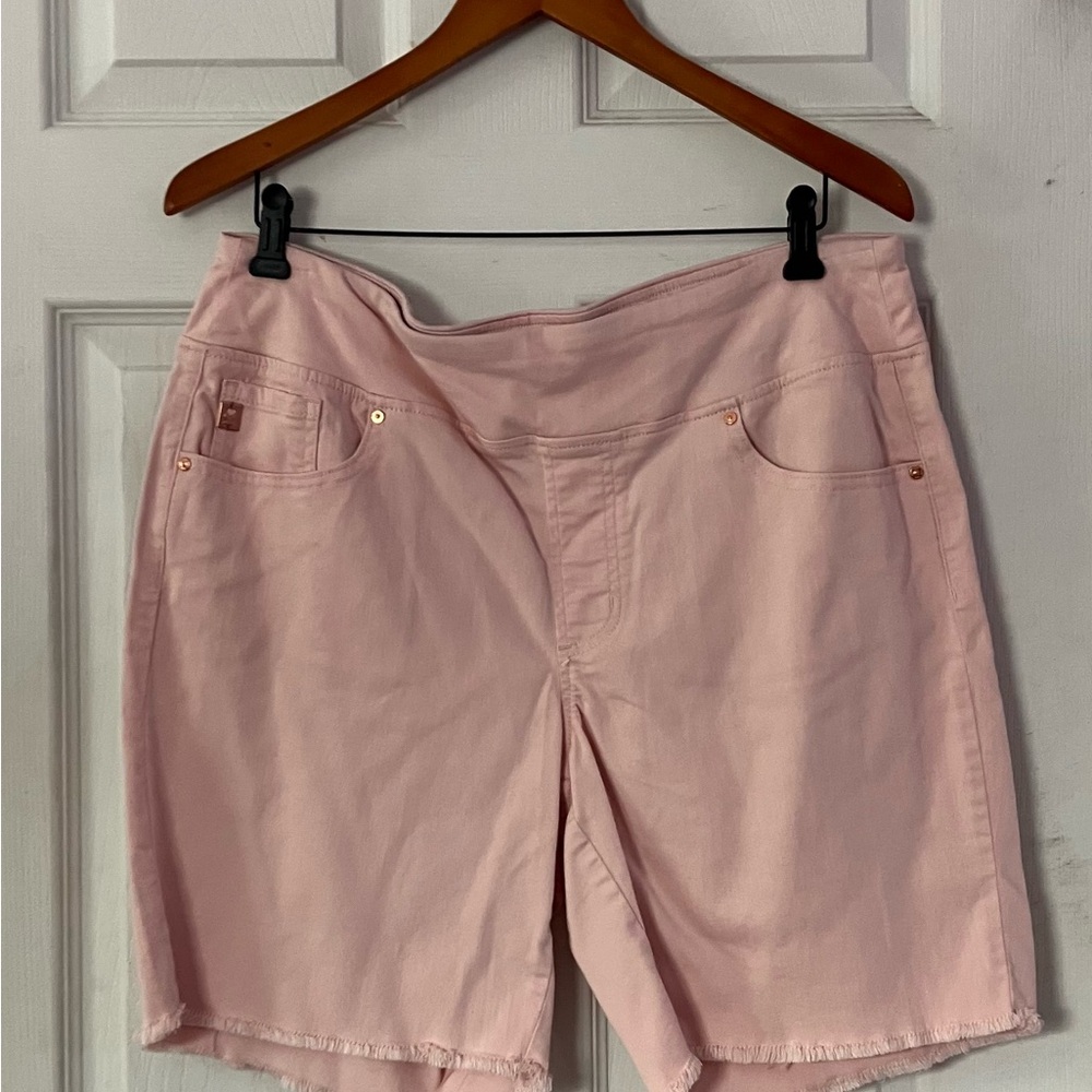 Belle by Kim Gravel Light Pink Women's Shorts